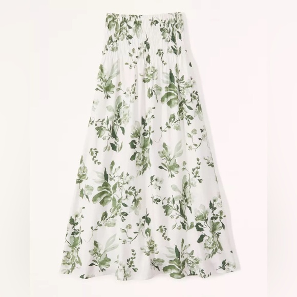 Abercrombie & Fitch Dresses & Skirts - Abercrombie and Fitch linen blend shirt